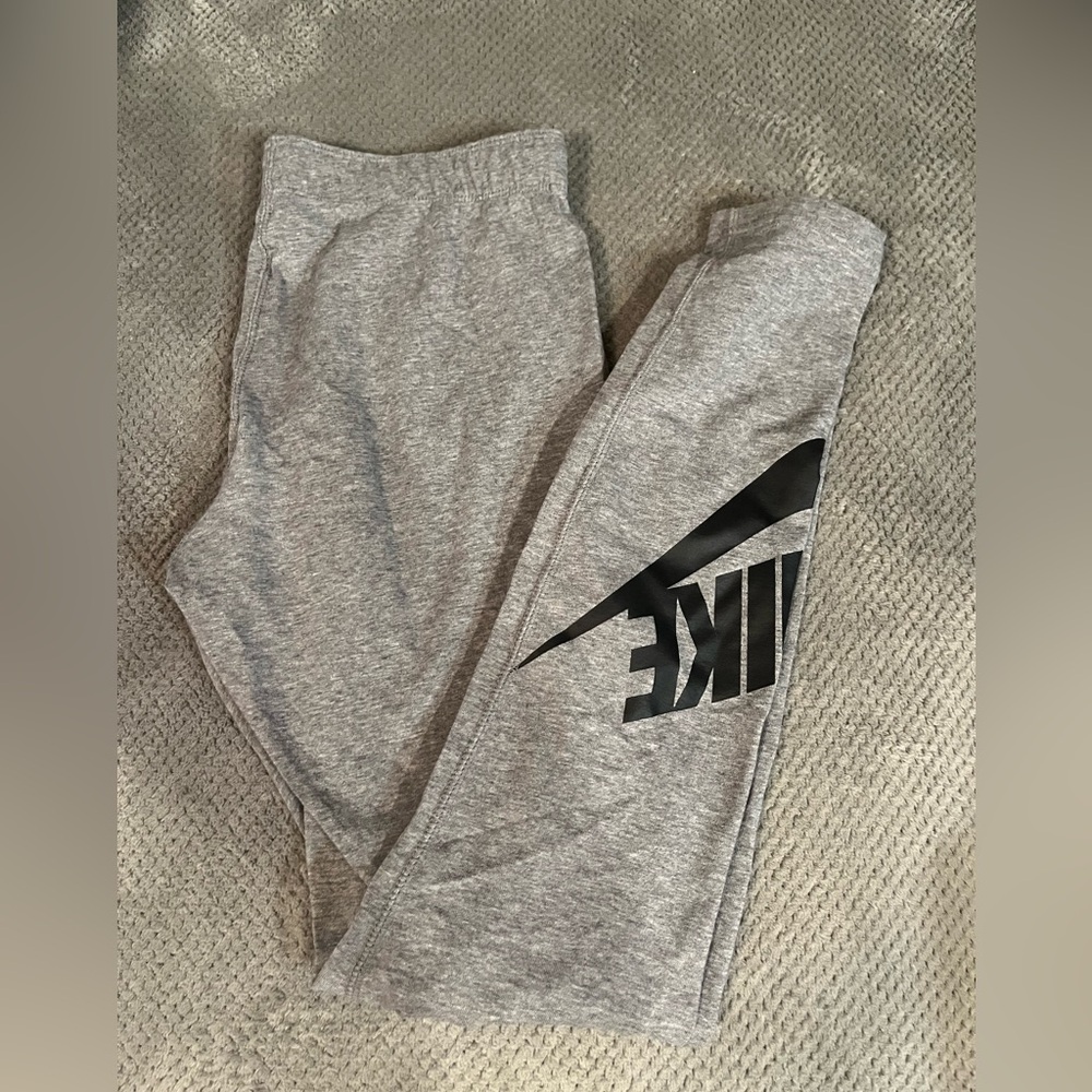Nike women’s leggings